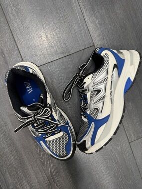 Zara Blue White Black and Silver Athletic Chunky Sneakers